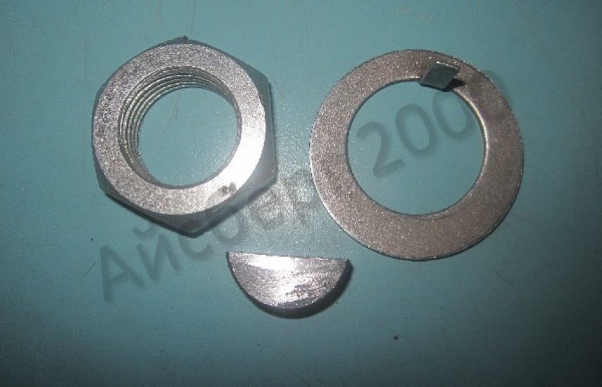 Комплект крепления маховика (шпонка 2ФВ6,2-07-05 + шайба-замок 2ФВ6,5-07-06 + гайка М16 х 1,5)