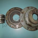 Сальник в сборе в комплекте с крышкой и диском 026.150.006