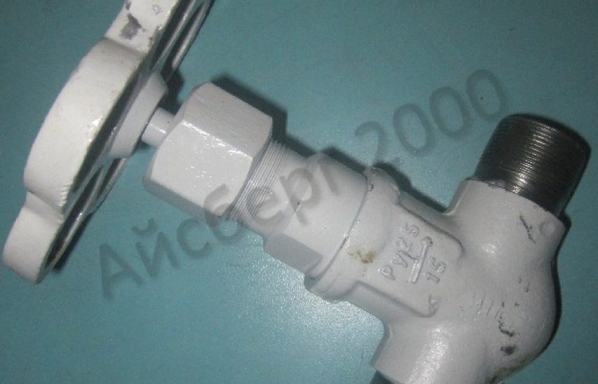 Вентиль запорный Ду15, 15с10п