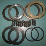 ЗИП к сальнику (2 стальных, 2 графитовых, 4 резиновых кольца и 12 пружин)